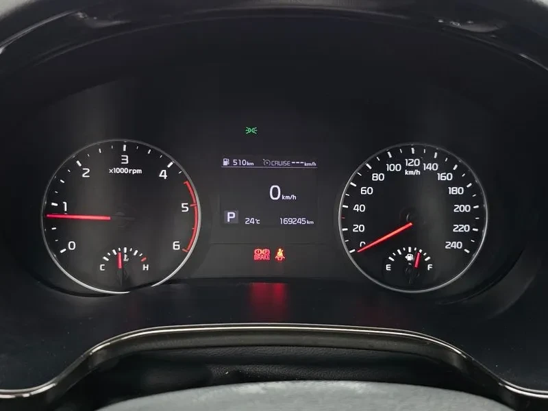 Kia Seltos 1.6 2Wd Noblesse, снимка 8 - Автомобили и джипове - 55560051