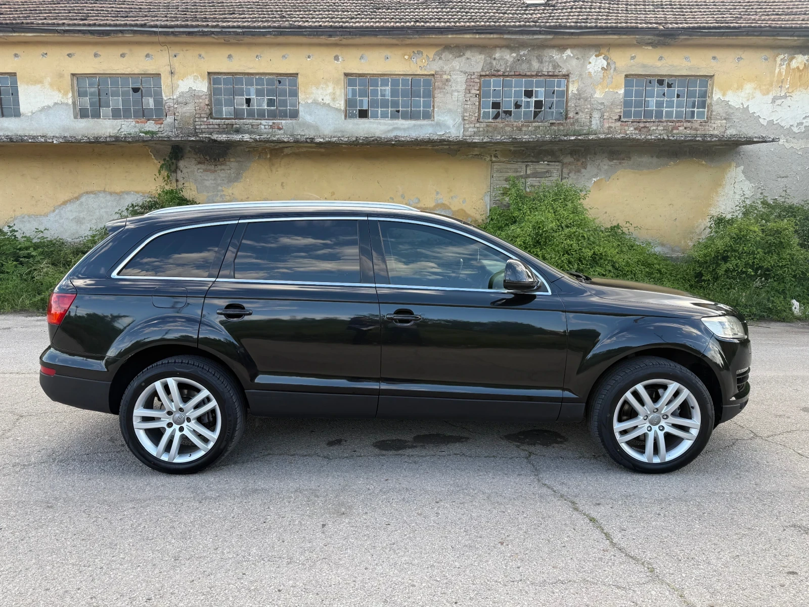 Audi Q7 3.0TDI* КСЕНОН* КОЖА* ПОДГРЕВ* КАМЕРА - изображение 6