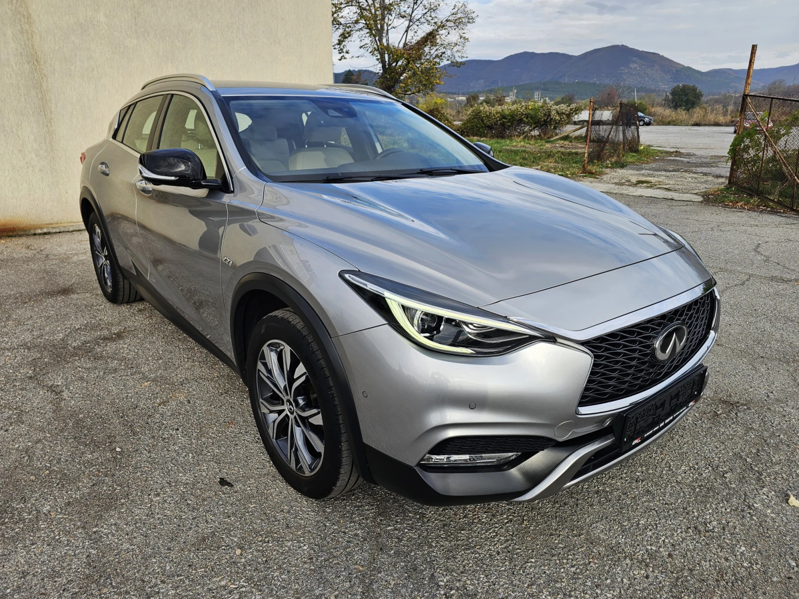 Infiniti QX30 2.2 AWD PREMIUM TECH | Mobile.bg   3