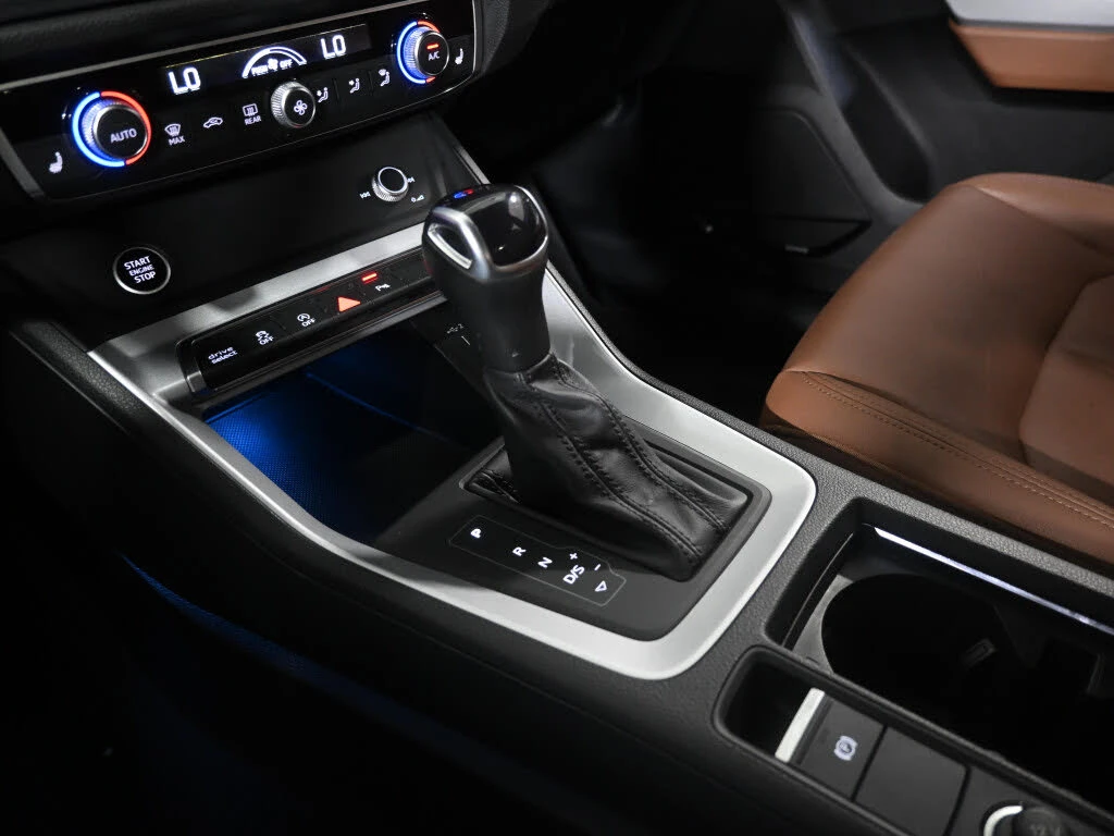 Audi Q3 TFSI 45 * TECHNIK * ���������� * (���� �� ��) | Mobile.bg � ����������� 14