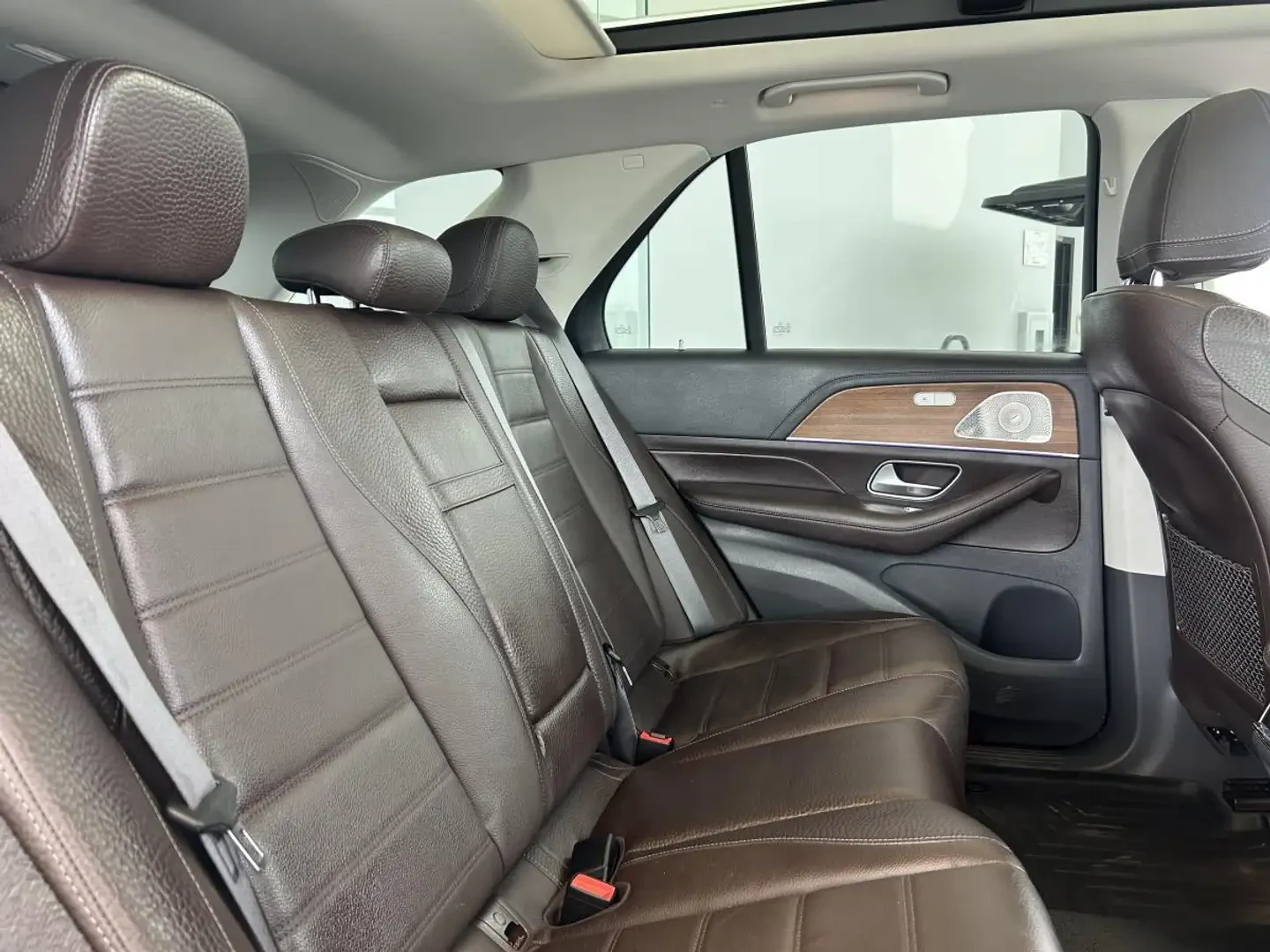 Mercedes-Benz GLE GLE, снимка 13 - Автомобили и джипове - 55001220