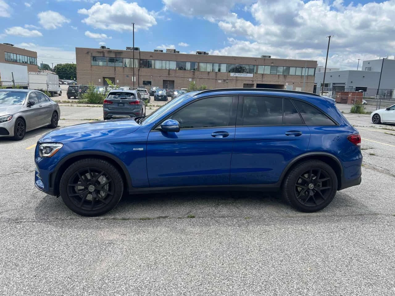 Mercedes-Benz GLC 43 AMG * CARFAX * ОПЦИЯ ЗА ФИНАНСИРАНЕ , снимка 2 - Автомобили и джипове - 55246276