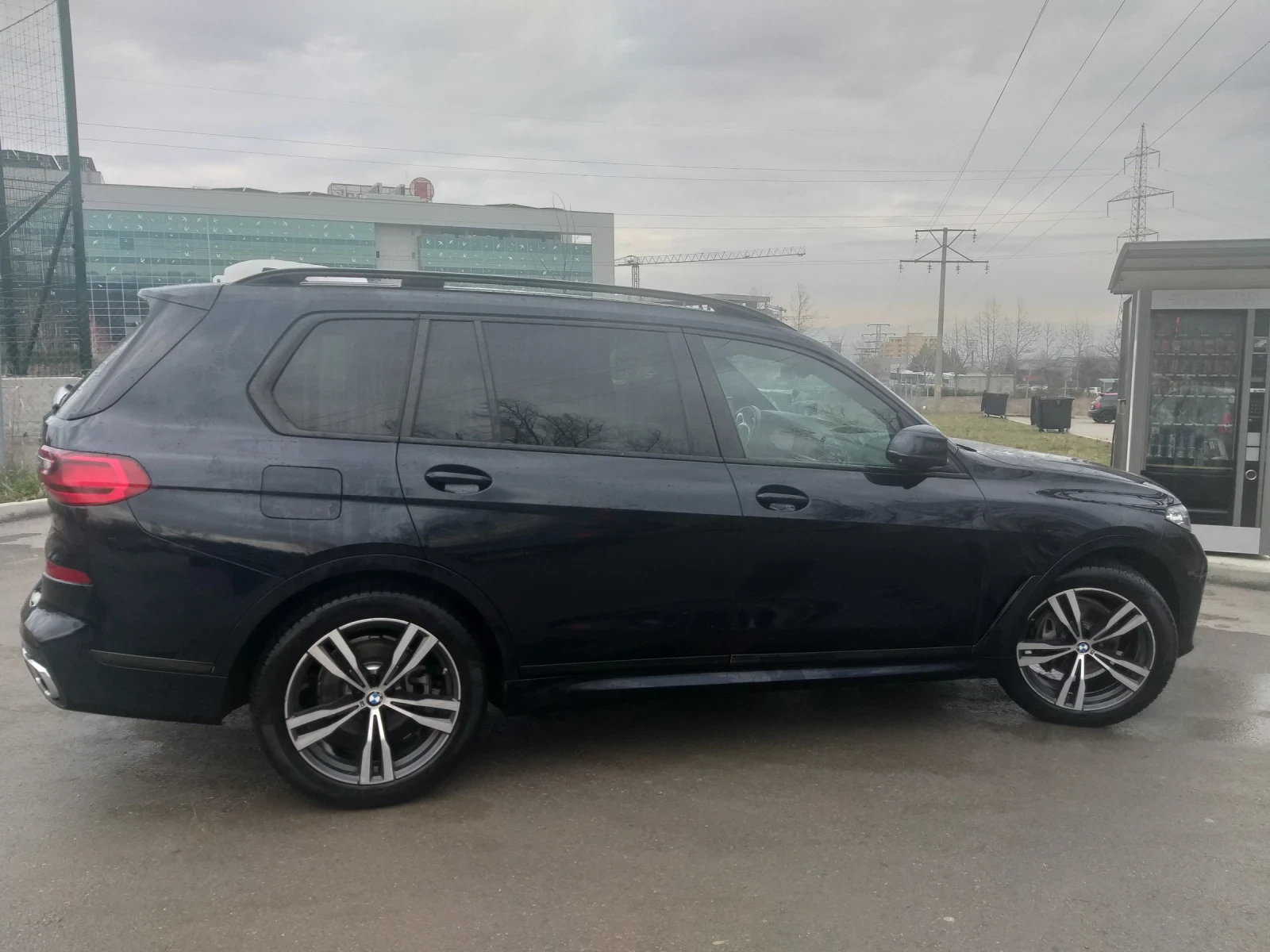 BMW X7  40i-XDrive* M-SPORT* SHADOW LINE* FULL* , снимка 8 - Автомобили и джипове - 55281327