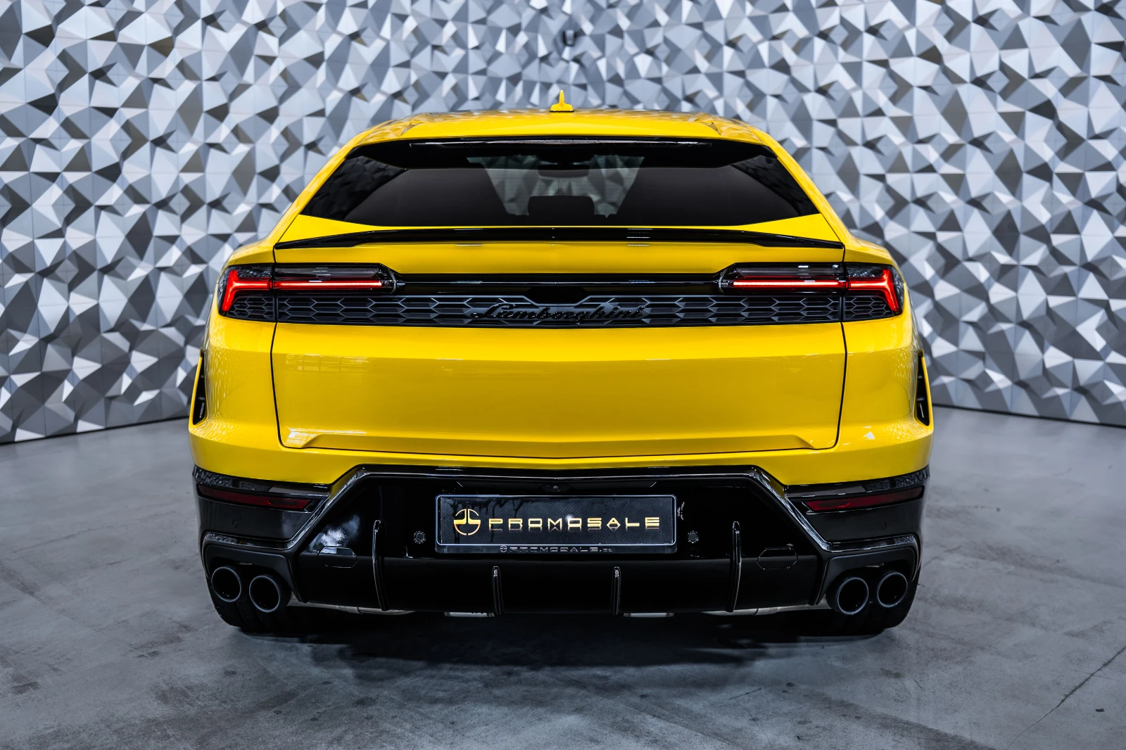 Lamborghini Urus SE Giallo Auge* B&O, снимка 5 - Автомобили и джипове - 55432413