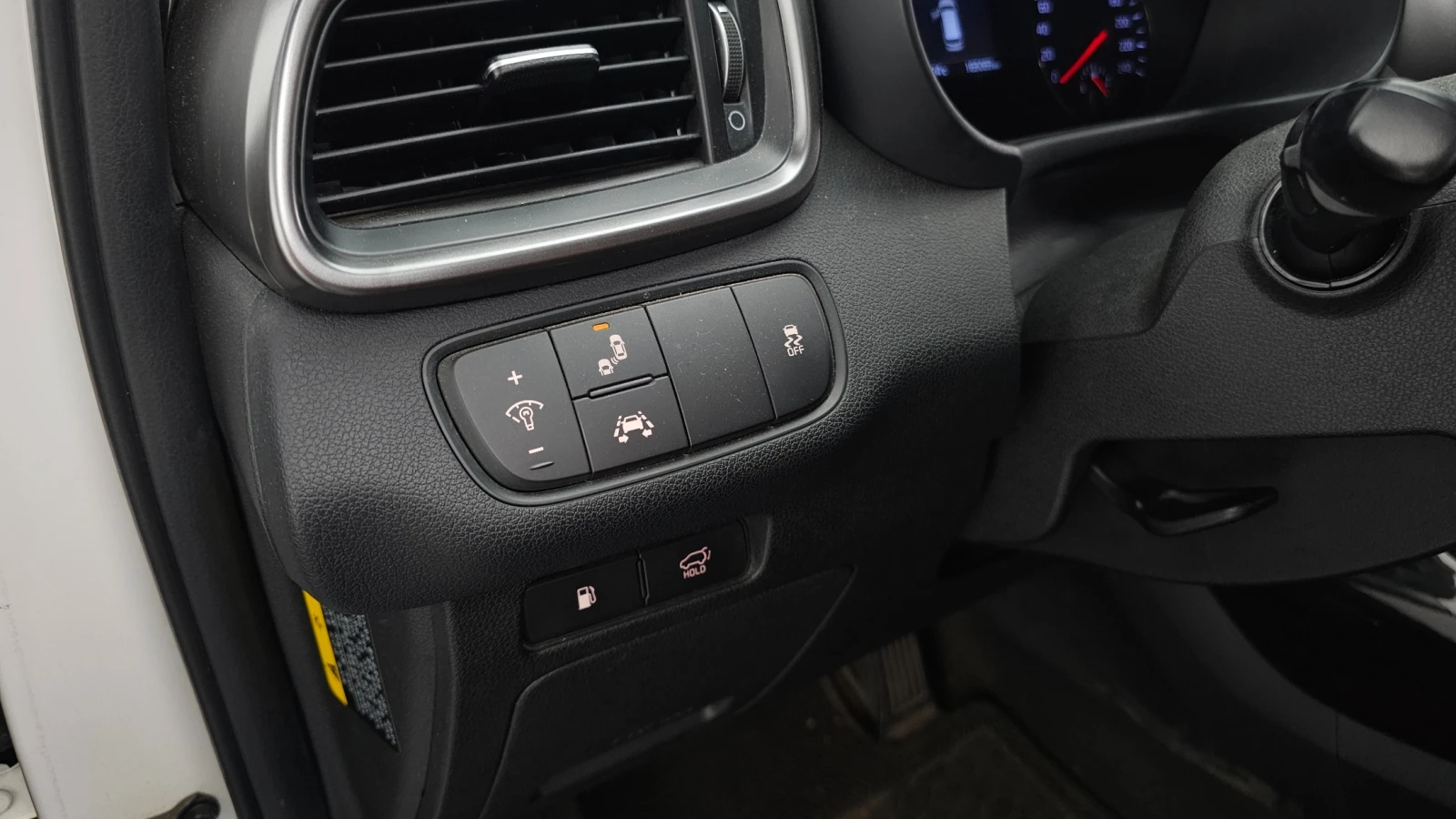 Kia Sorento Noblesse, снимка 15 - Автомобили и джипове - 55460300