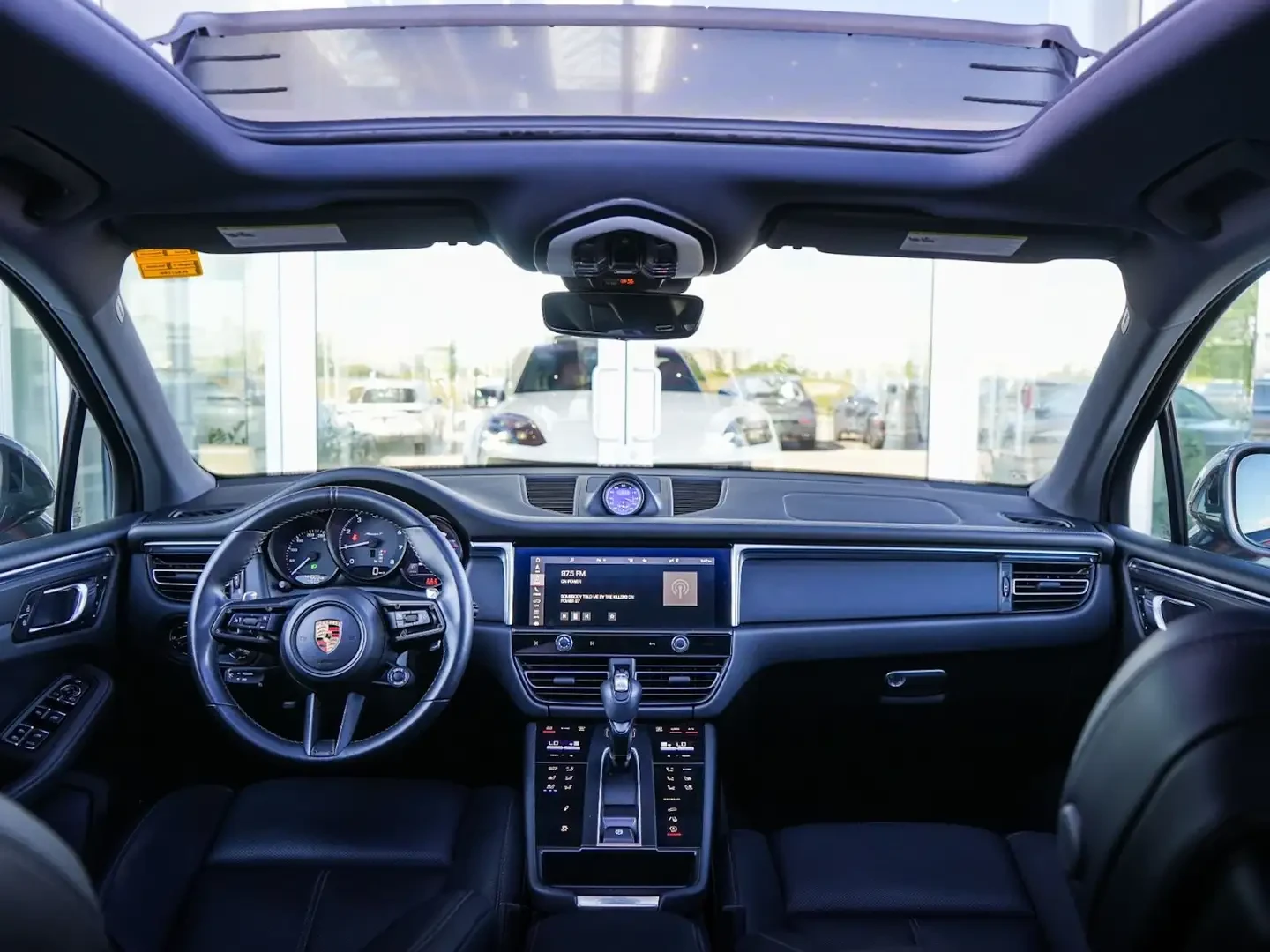 Porsche Macan T/Premium plus/BOSE/БЕЗ ПЪРВОНАЧАЛНА ВНОСКА!/, снимка 11 - Автомобили и джипове - 56329428