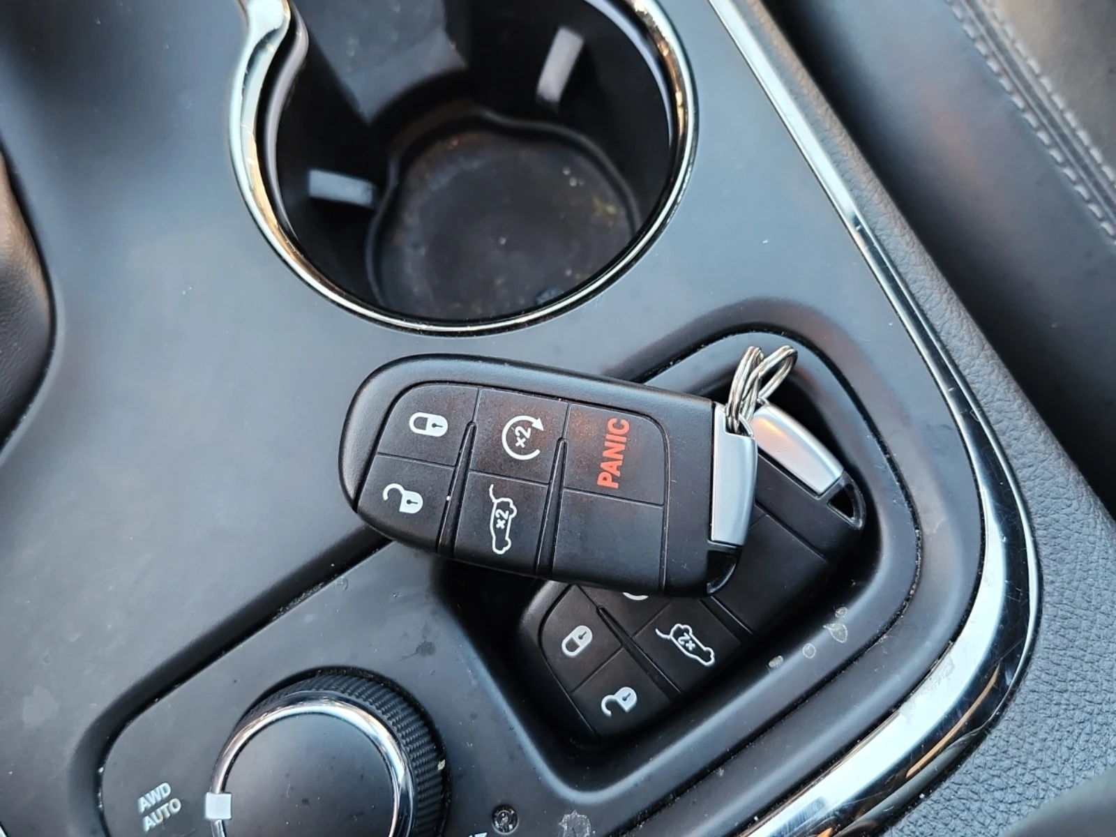 Dodge Durango Awd R/t / ���������� | Mobile.bg � ����������� 11