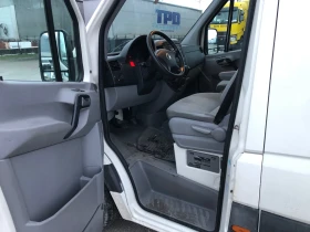 VW Crafter 2.5TDI, Клима, Средна база, снимка 11