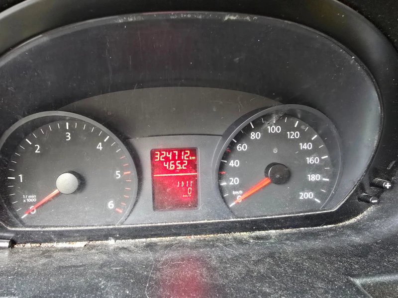 VW Crafter 2.0 TDI CSLA, снимка 2 - Бусове и автобуси - 52442139