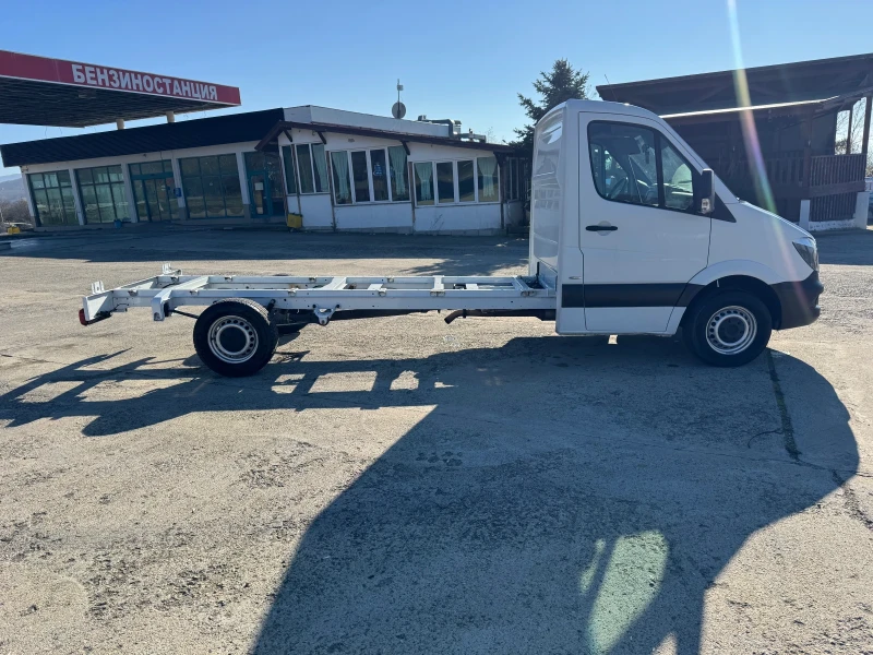 Mercedes-Benz Sprinter 316 На Шаси  4.30 междуосие, снимка 6 - Бусове и автобуси - 52814393