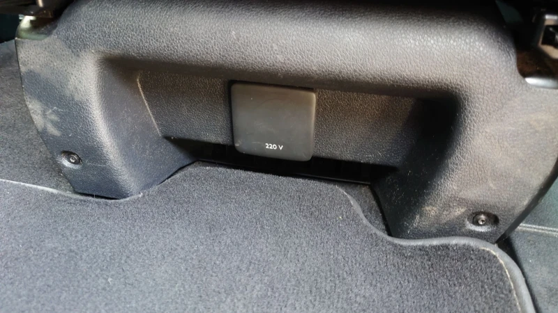 Peugeot Traveller 2.0 HDI, снимка 6 - Бусове и автобуси - 53039194