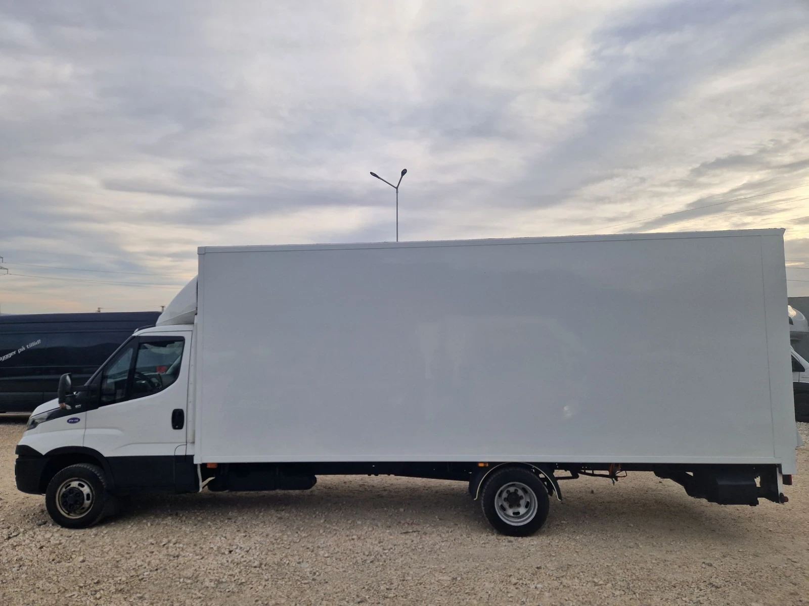 Iveco Daily 3.5 тона - изображение 7