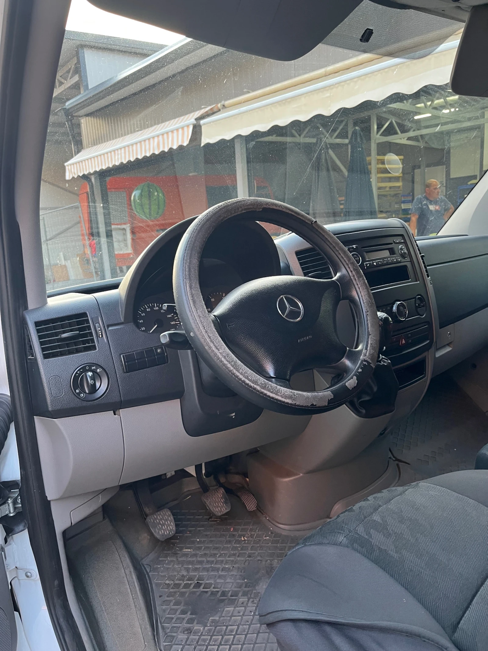 Mercedes-Benz Sprinter 311  - изображение 6