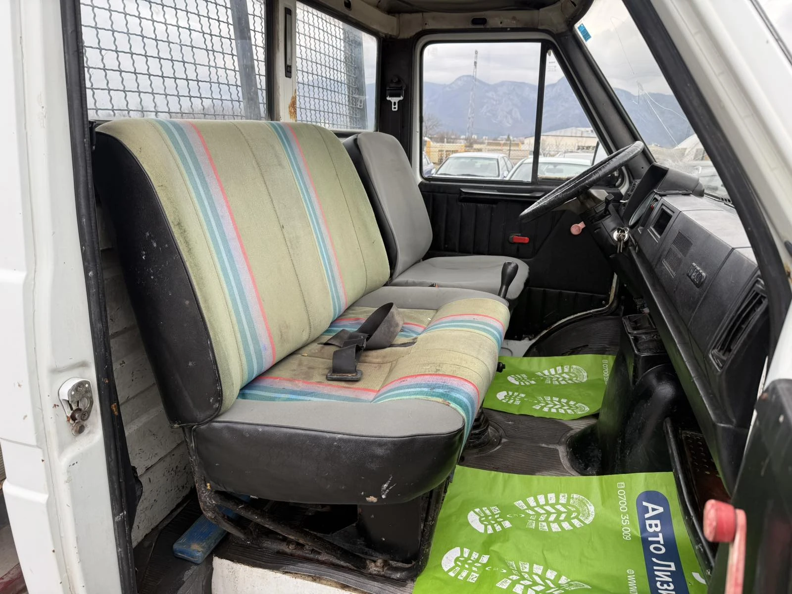 Iveco 35-8 2.5D 75kc, снимка 16 - Бусове и автобуси - 53903664