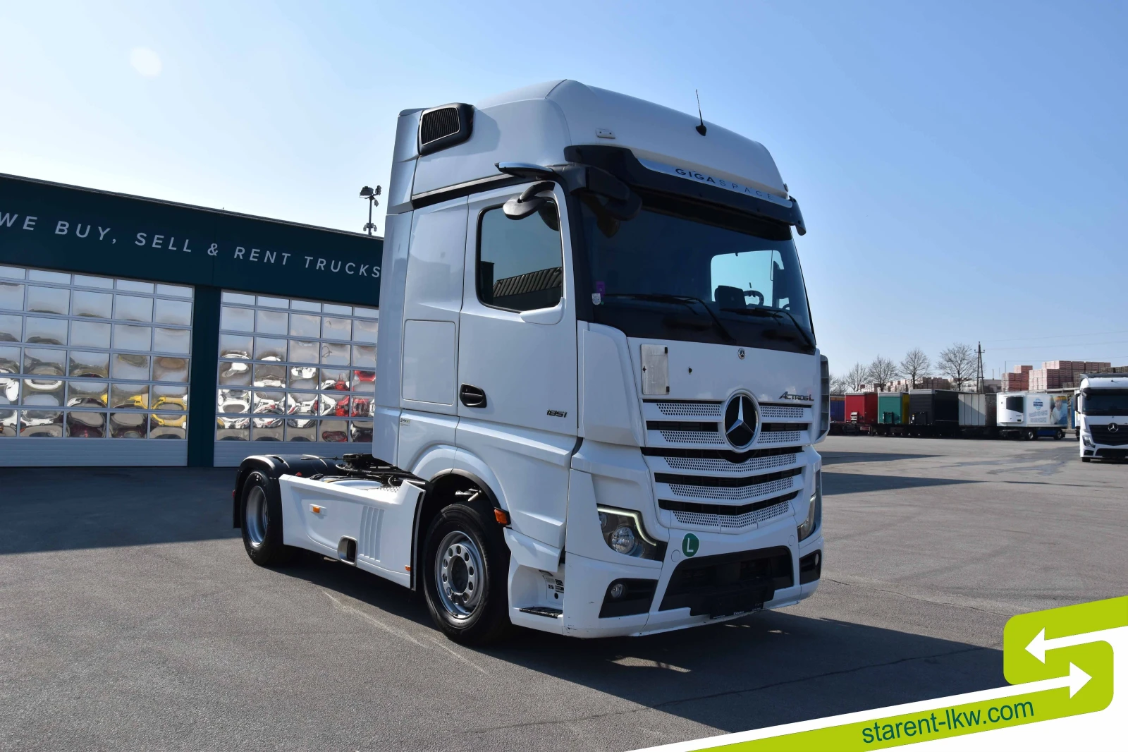 Mercedes-Benz Actros SZM26043 - изображение 3