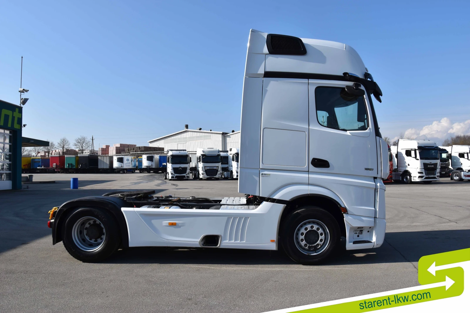 Mercedes-Benz Actros SZM26043 - изображение 4