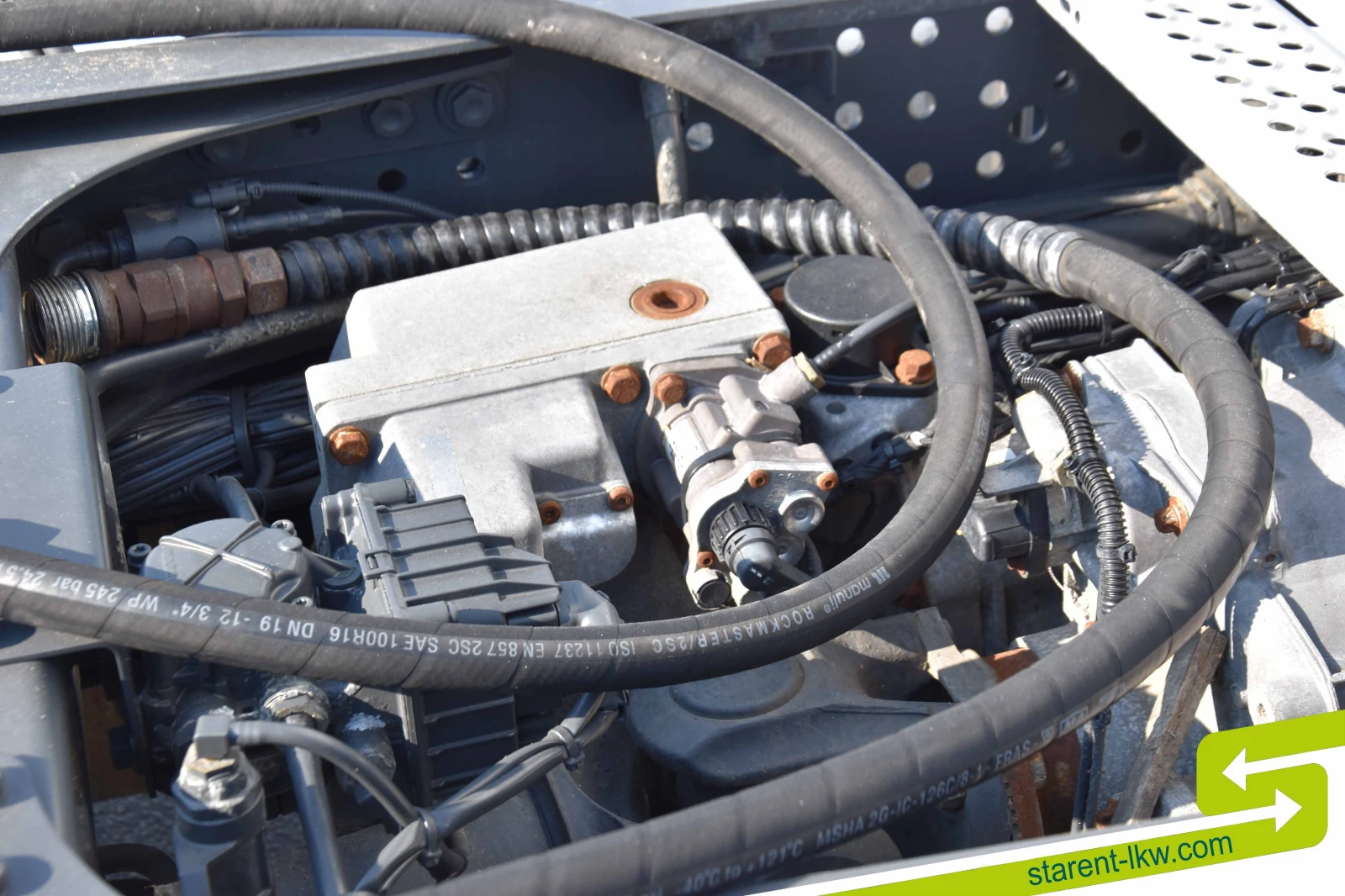 Mercedes-Benz Actros SZM26043, снимка 13 - Камиони - 53715703