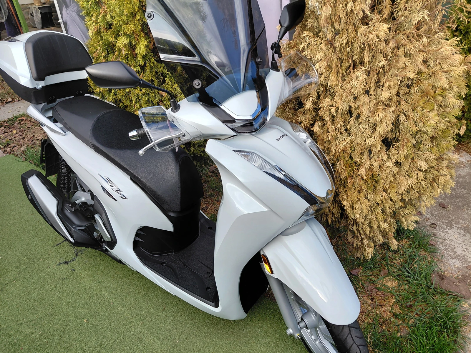 Honda Sh 350/TCS/Abs/ led/2бр., снимка 9 - Мотоциклети и мототехника - 54515968