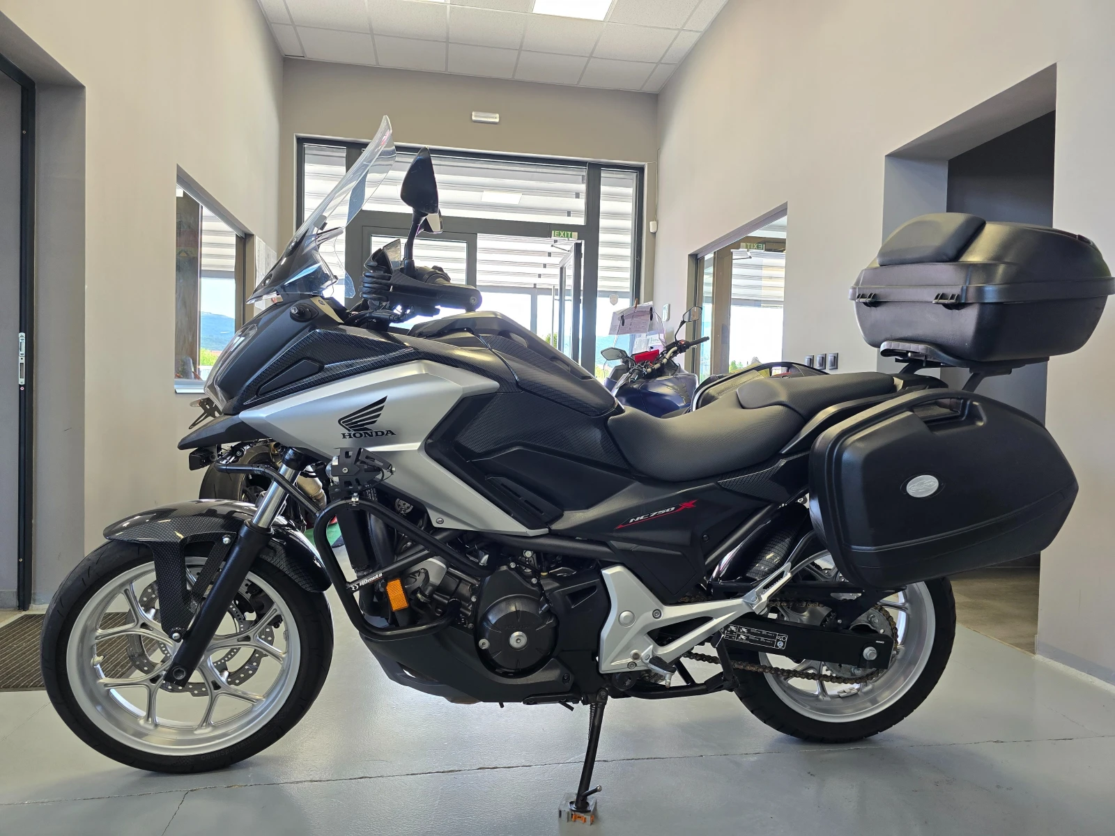 Honda Nc 750X, DCT, ABS-TCS, 2016г., снимка 6 - Мотоциклети и мототехника - 54501842