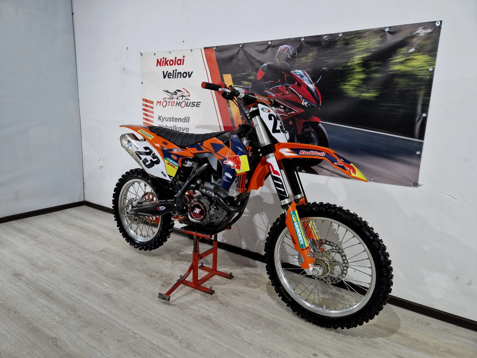 Ktm SX-F 350icc, 2015г.!!AKRAPOVIC!!СТАРТЕР!!, снимка 11 - Мотоциклети и мототехника - 56238280