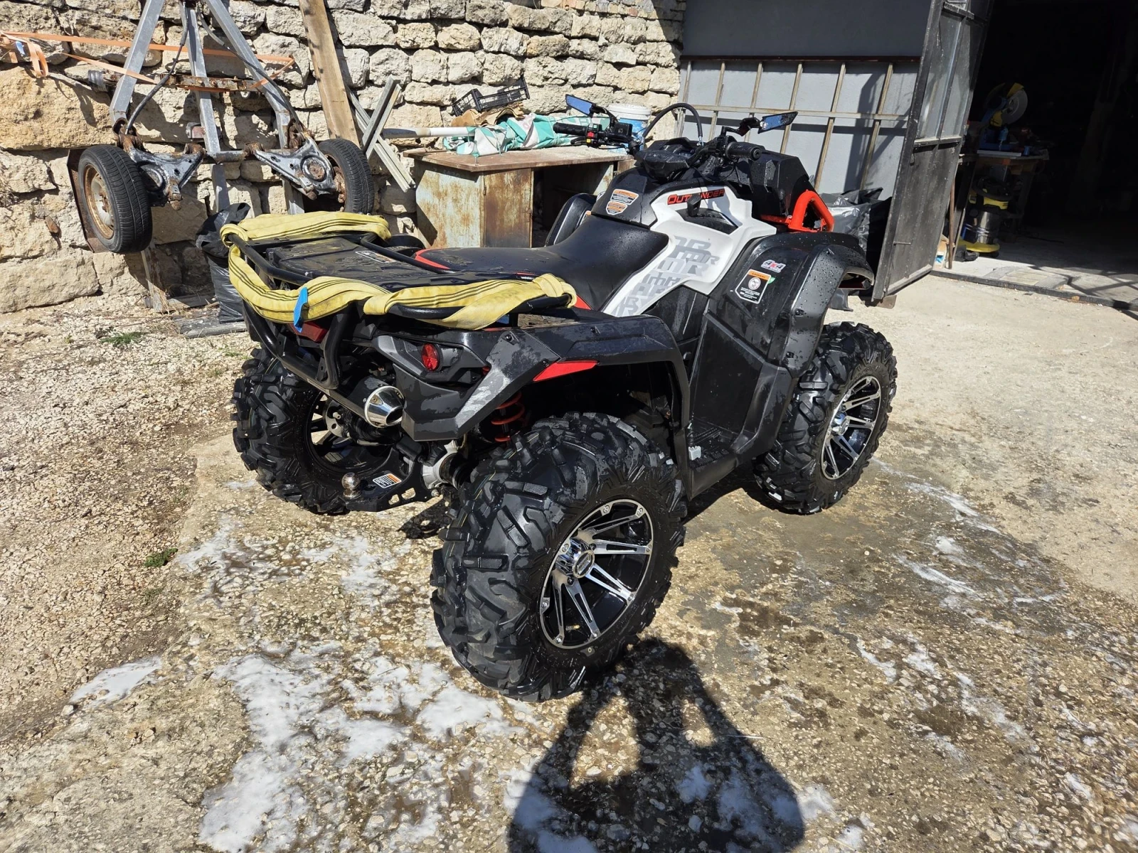 Can-Am Outlander XMR570