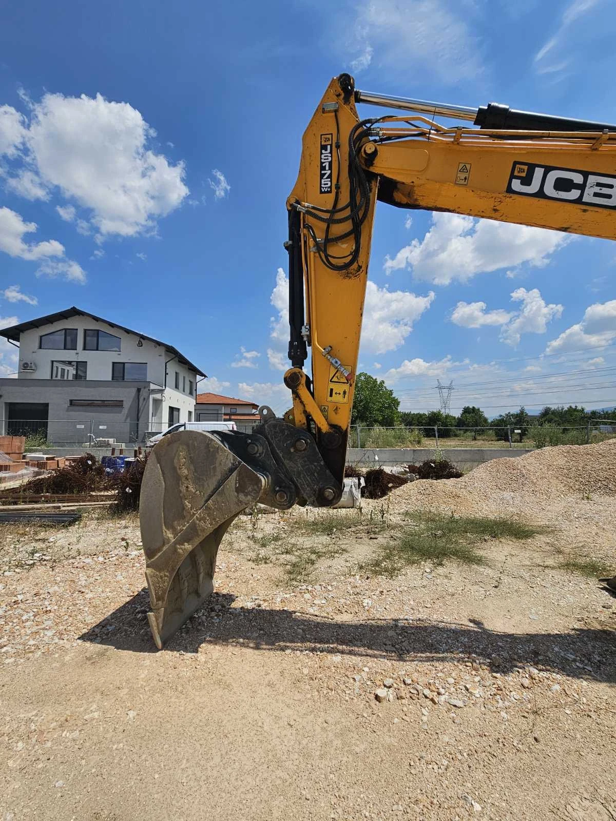 Багер JCB JS175W+ , снимка 2 - Индустриална техника - 55140276