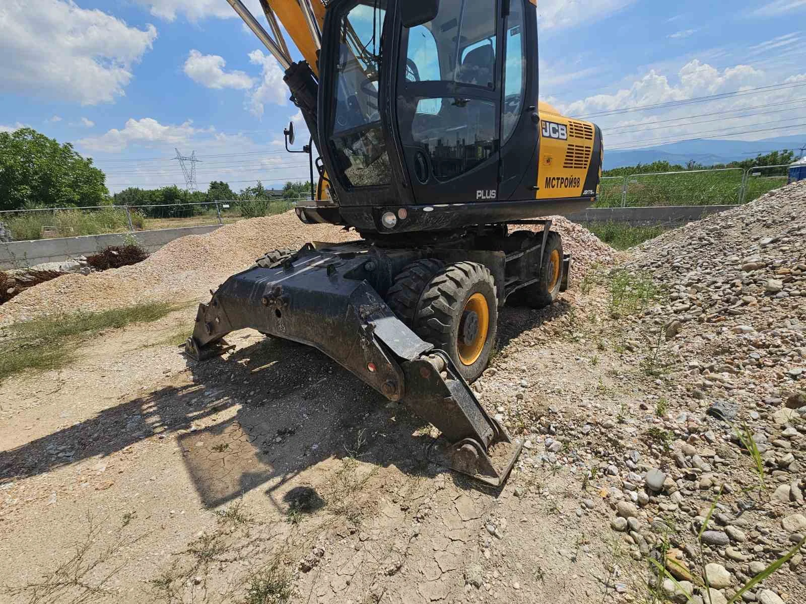 Багер JCB JS175W+ , снимка 3 - Индустриална техника - 55140276