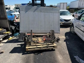 Падащ борд DHollandia, 2017 г, IVECO Daily, снимка 1