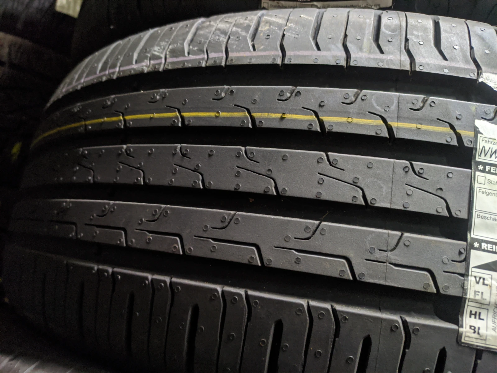  215/55R17 | Mobile.bg   1