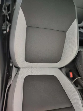 Skoda Fabia 1.2i DSG, снимка 14