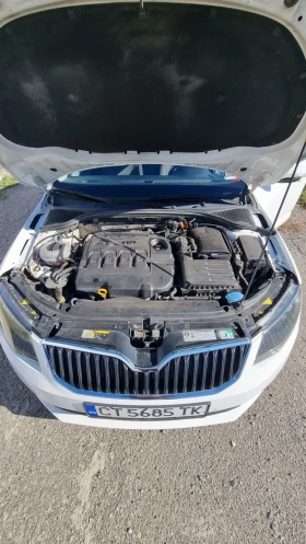 Skoda Octavia 2.0TDI 184 4X4, снимка 10