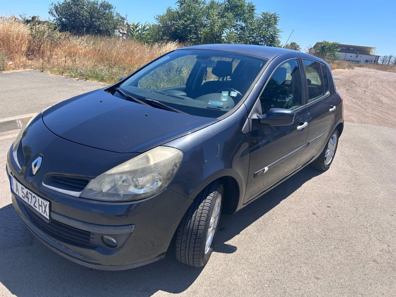 Renault Clio, снимка 1 - Автомобили и джипове - 47098452