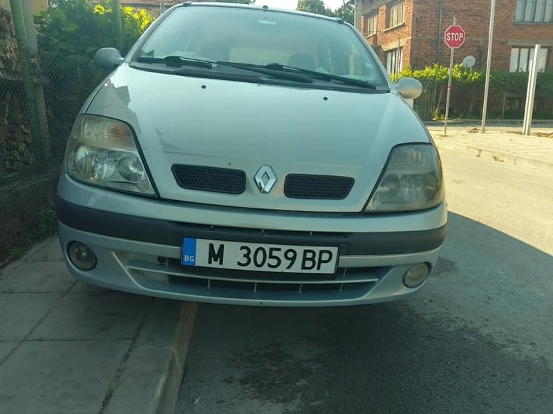 Renault Scenic, снимка 1 - Автомобили и джипове - 46612890