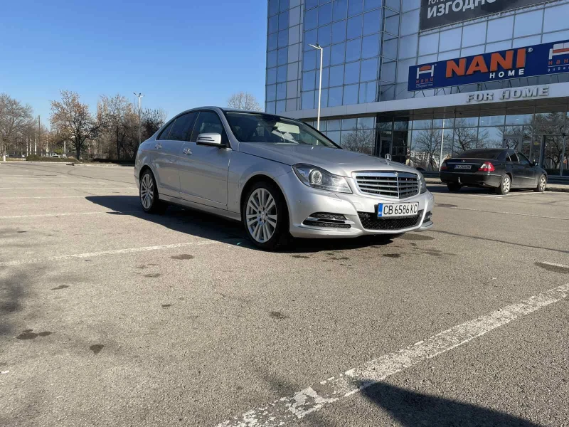 Mercedes-Benz C 350 Mercedes-Benz C 350 4 MATIC, снимка 2 - Автомобили и джипове - 48126459