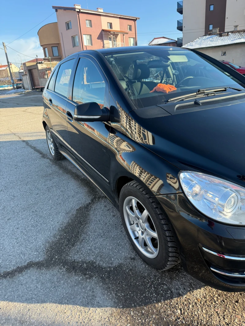 Mercedes-Benz B 200, снимка 4 - Автомобили и джипове - 49316572