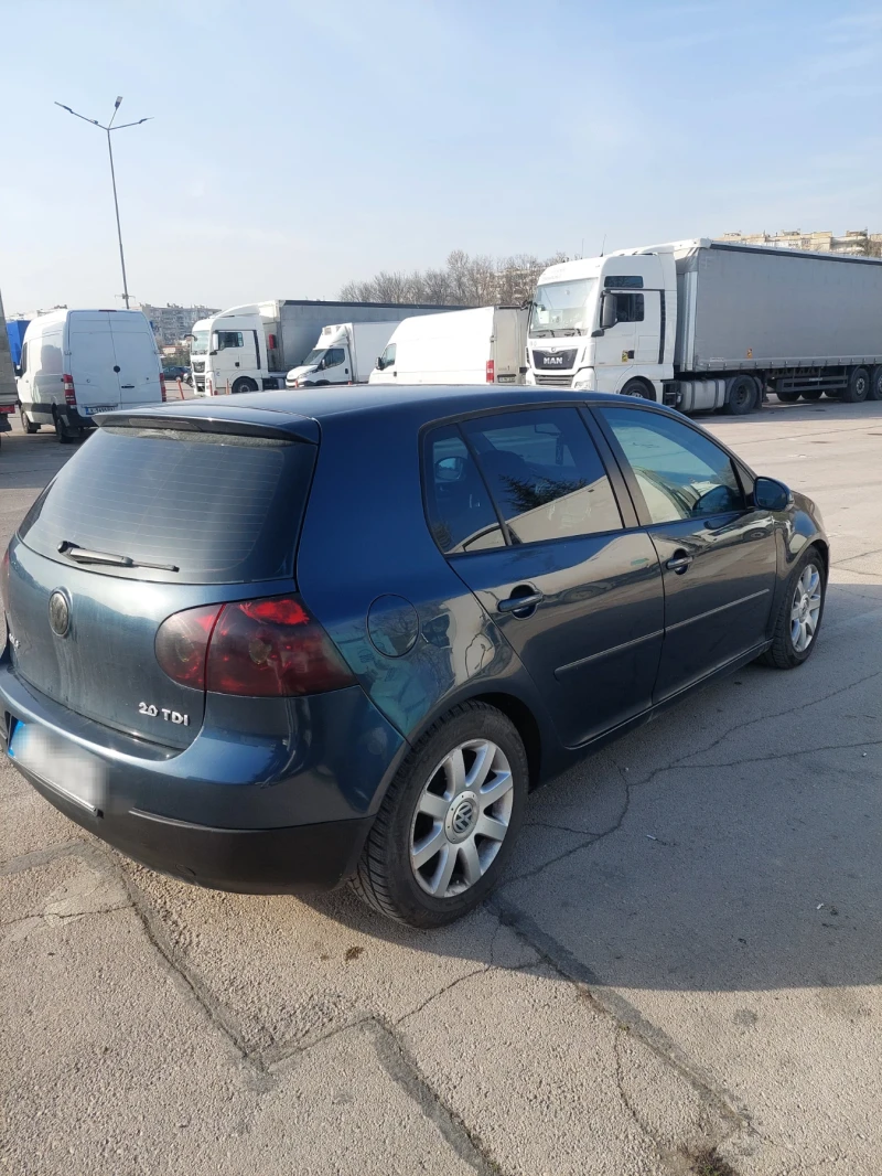 VW Golf 2.0 TDI, снимка 5 - Автомобили и джипове - 49538370