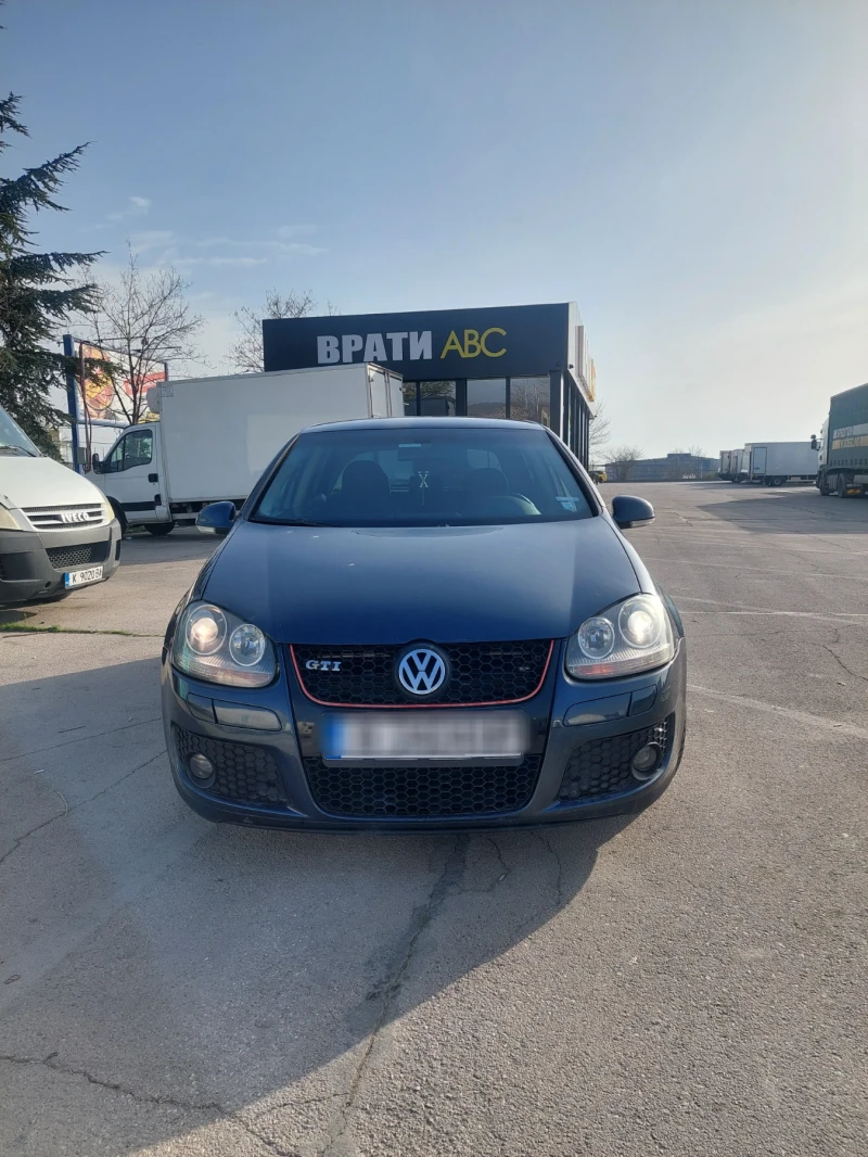 VW Golf 2.0 TDI, снимка 2 - Автомобили и джипове - 49538370