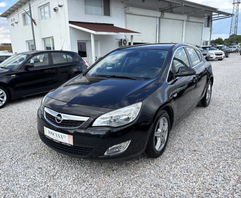Opel Astra 1.7cdti * Cosmo* Навигация* Кожа* Лизинг, снимка 2 - Автомобили и джипове - 50447969