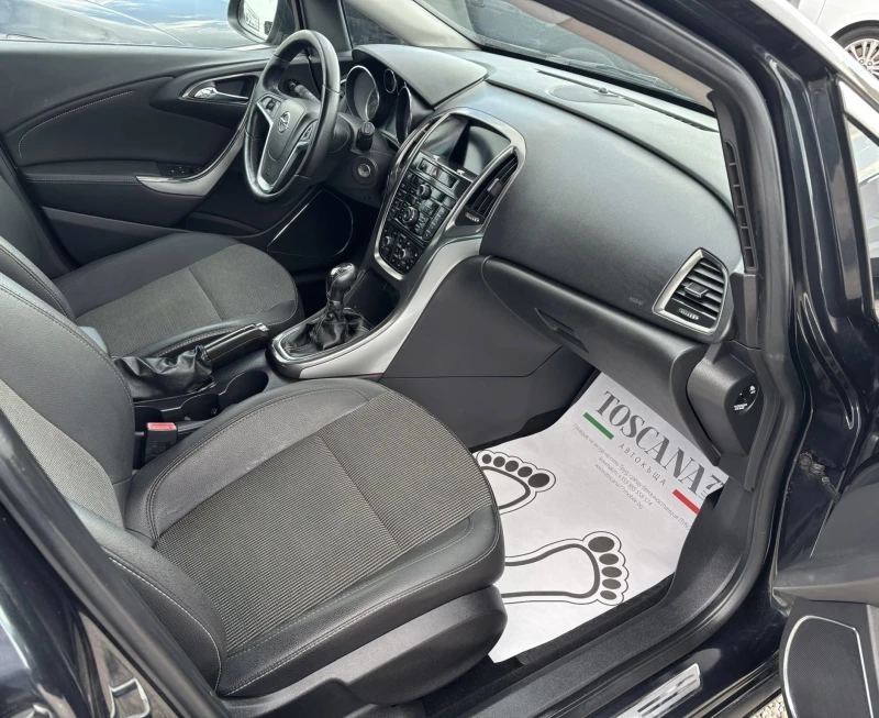 Opel Astra 1.7cdti * Cosmo* Навигация* Кожа* Лизинг, снимка 8 - Автомобили и джипове - 50447969