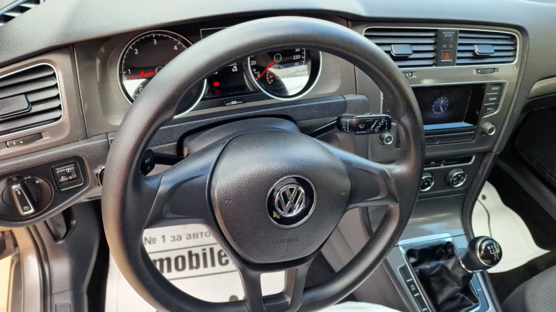 VW Golf 1.6TDi-105k.c., снимка 9 - Автомобили и джипове - 52618664