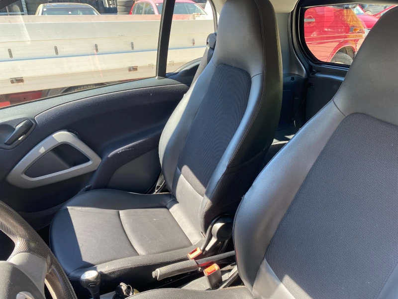 Smart Fortwo mhd 61 к.с, снимка 10 - Автомобили и джипове - 51530918