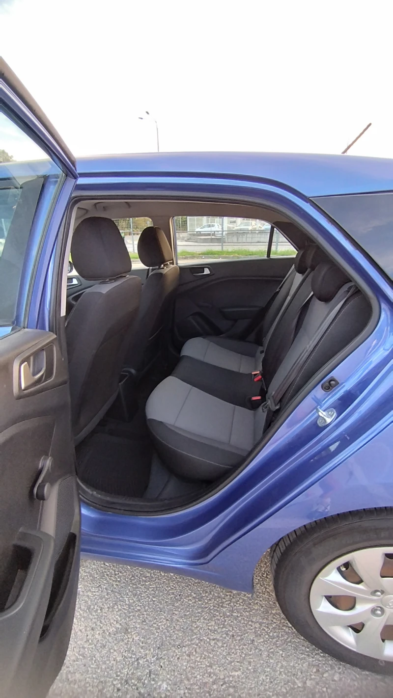 Hyundai I20, снимка 7 - Автомобили и джипове - 52638757