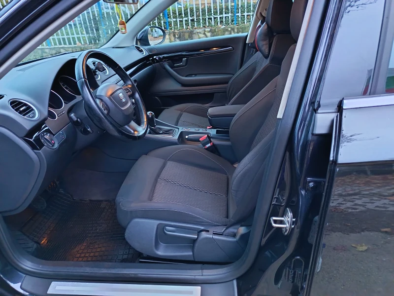 Seat Exeo, снимка 8 - Автомобили и джипове - 52717610