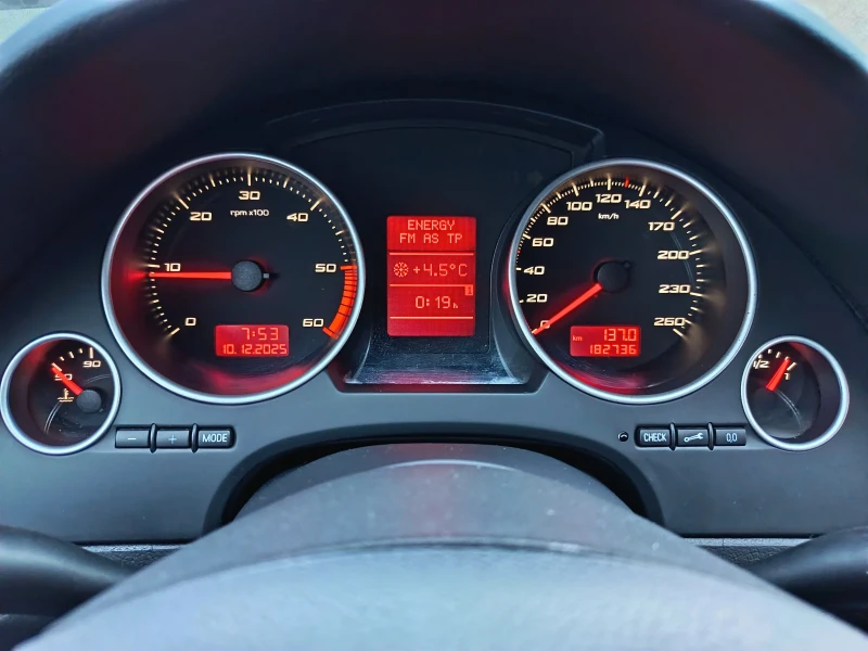 Seat Exeo, снимка 13 - Автомобили и джипове - 52717610