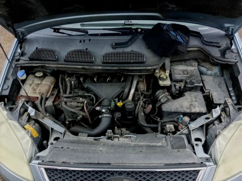 Ford C-max 2.0 TDCI , снимка 11 - Автомобили и джипове - 53099005