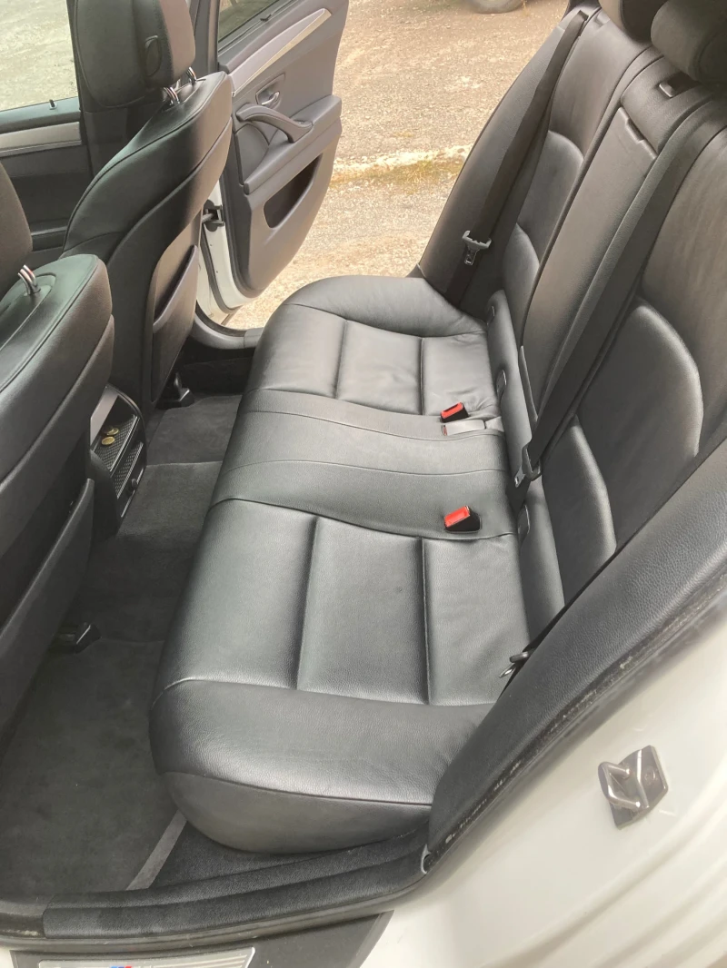 BMW 535 ОБСЛУЖЕН ДВИГАТЕЛ РЕАЛНИ КИЛОМЕТРИ ВНОС ГЕРМАНИЯ, снимка 11 - Автомобили и джипове - 53101599