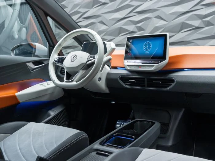 VW ID.3, снимка 14 - Автомобили и джипове - 54629628