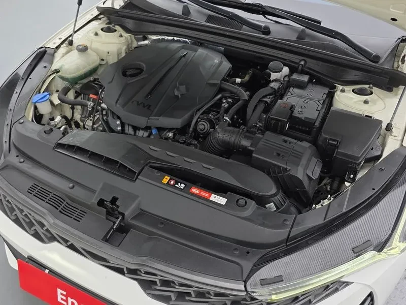 Kia K5 2.0 Prestige, снимка 6 - Автомобили и джипове - 55739391
