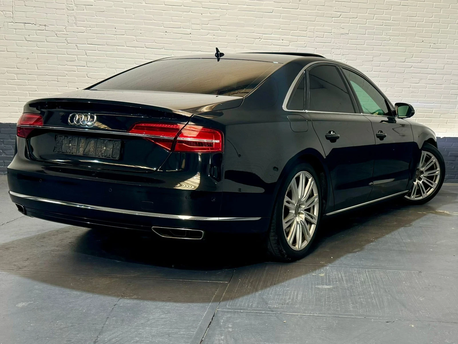 Audi A8 A8 4.2TDi Quattro 2011 плъзгащ се покрив - изображение 6