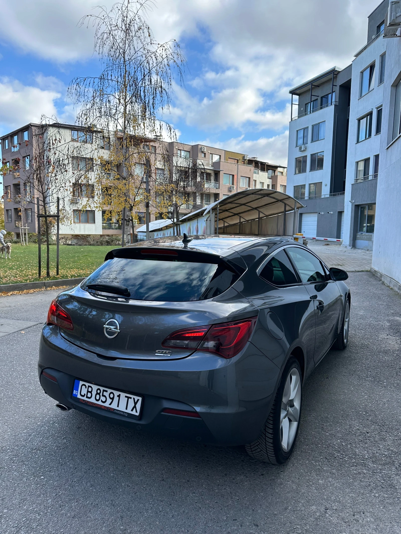 Opel Astra Opel Astra GTC 2.0 165 - изображение 7